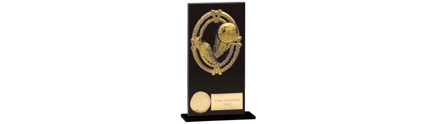 FUSION MAVERICK FOOTBALL BLACK GLASS TROPHY - 5 SIZES - 12.5CM-200CM FUSION MAVERICK FOOTBALL BLACK GLASS TROPHY - 5 SIZES - 12.5CM-200CM